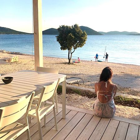 Buqez Eco Resort - Beachfront 20 & House 42 ドラゲ エクステリア 写真