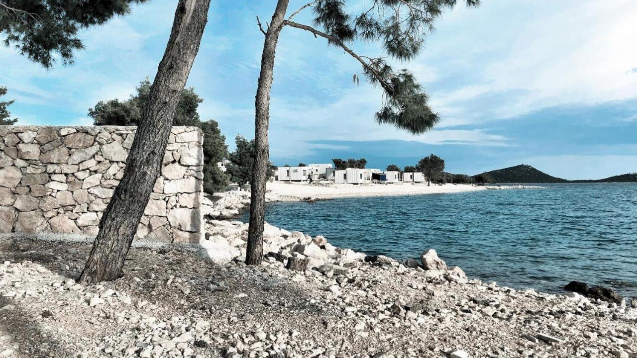 Buqez Eco Resort - Beachfront 20 & House 42 ドラゲ エクステリア 写真