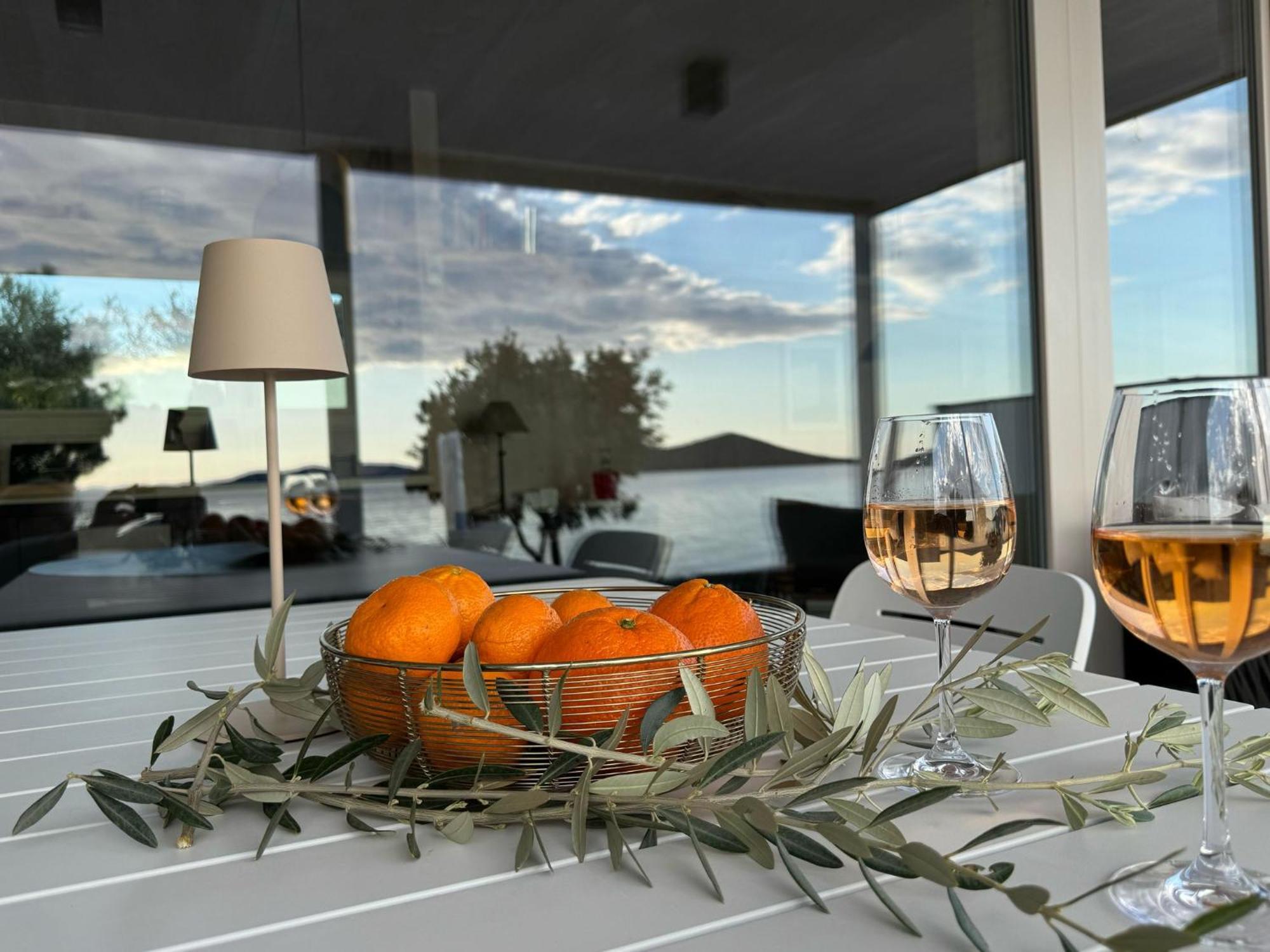 Buqez Eco Resort - Beachfront 20 & House 42 ドラゲ エクステリア 写真
